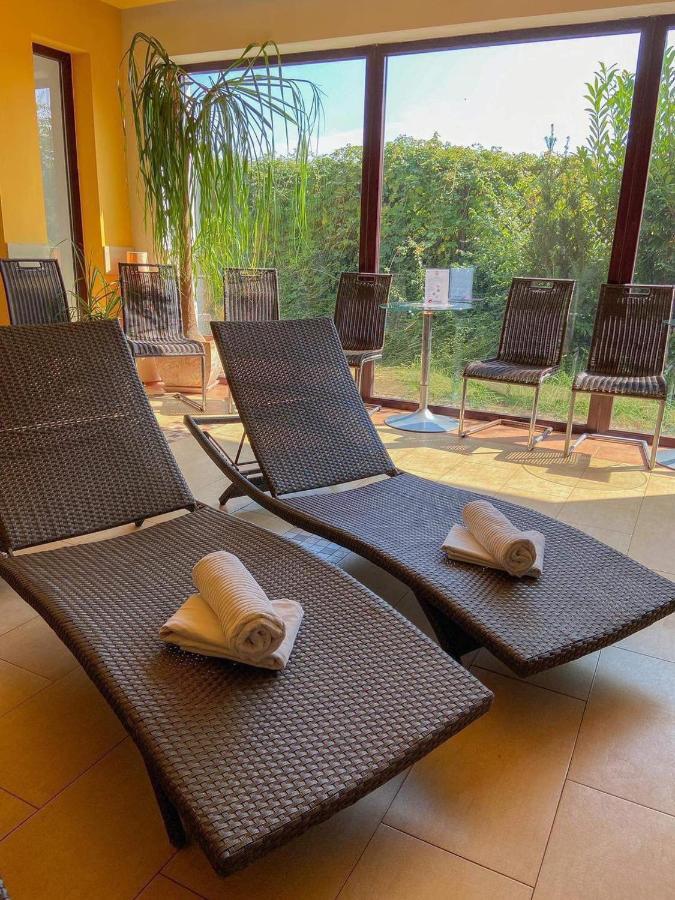 Apartmany, Penzion, Wellness U Zlate Rybky 비슈코브 외부 사진